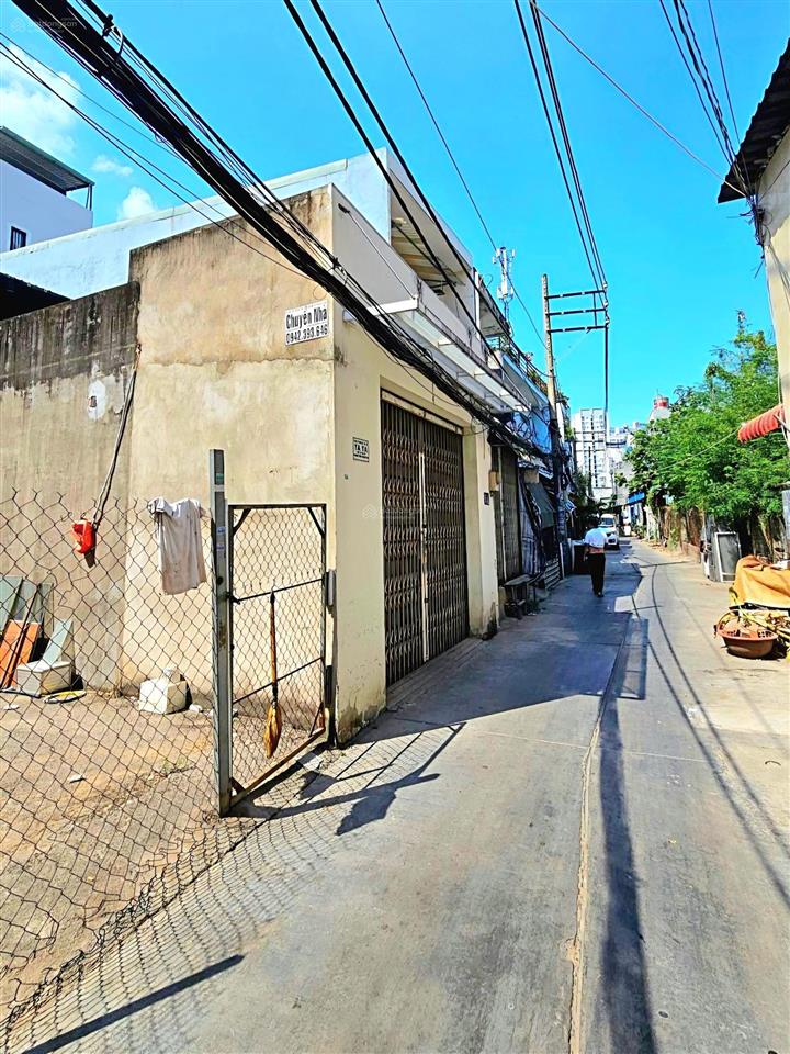 Đất lớn 5x20m, full thổ cư, hẻm ôtô thông, ngay aeon mall bình tân, khu tên lửa, chỉ nhỉnh 5 tỷ