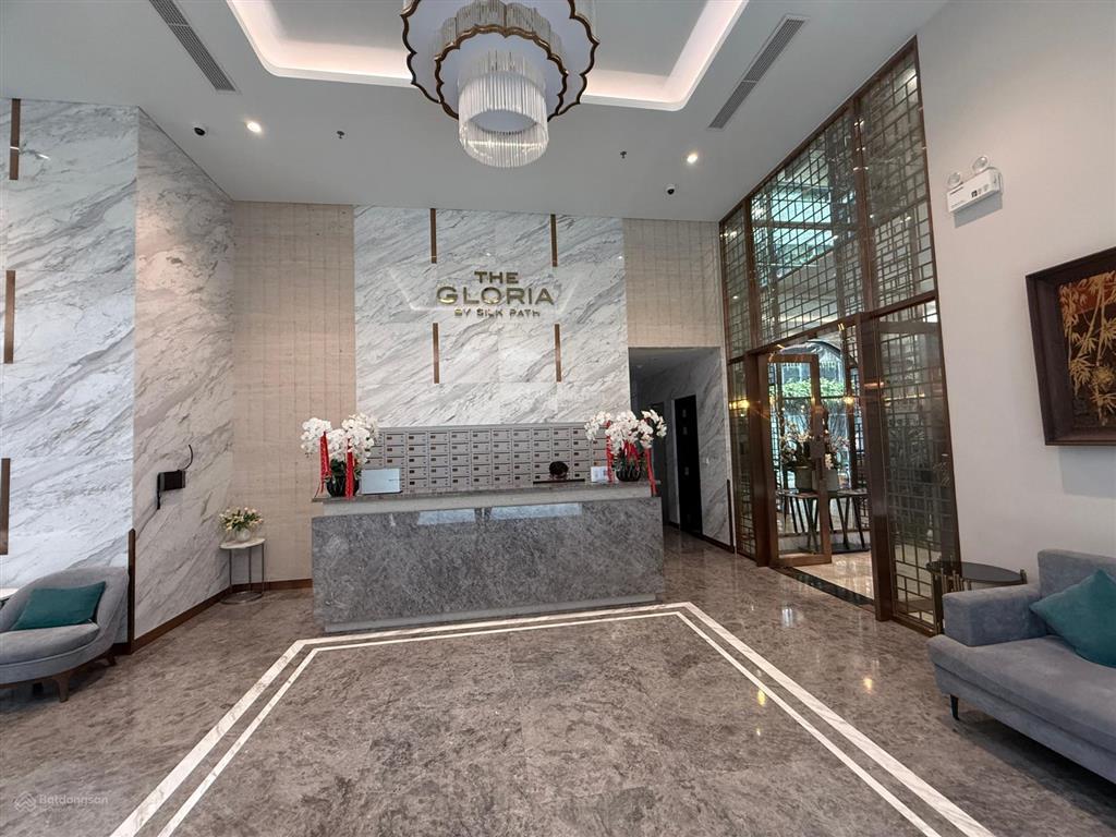 Bán căn hộ 2pn + 2wc tại the gloria, đường nguyên hồng, đống đa, 14,5 tỷ, 73m2 chỉ với view đẹp