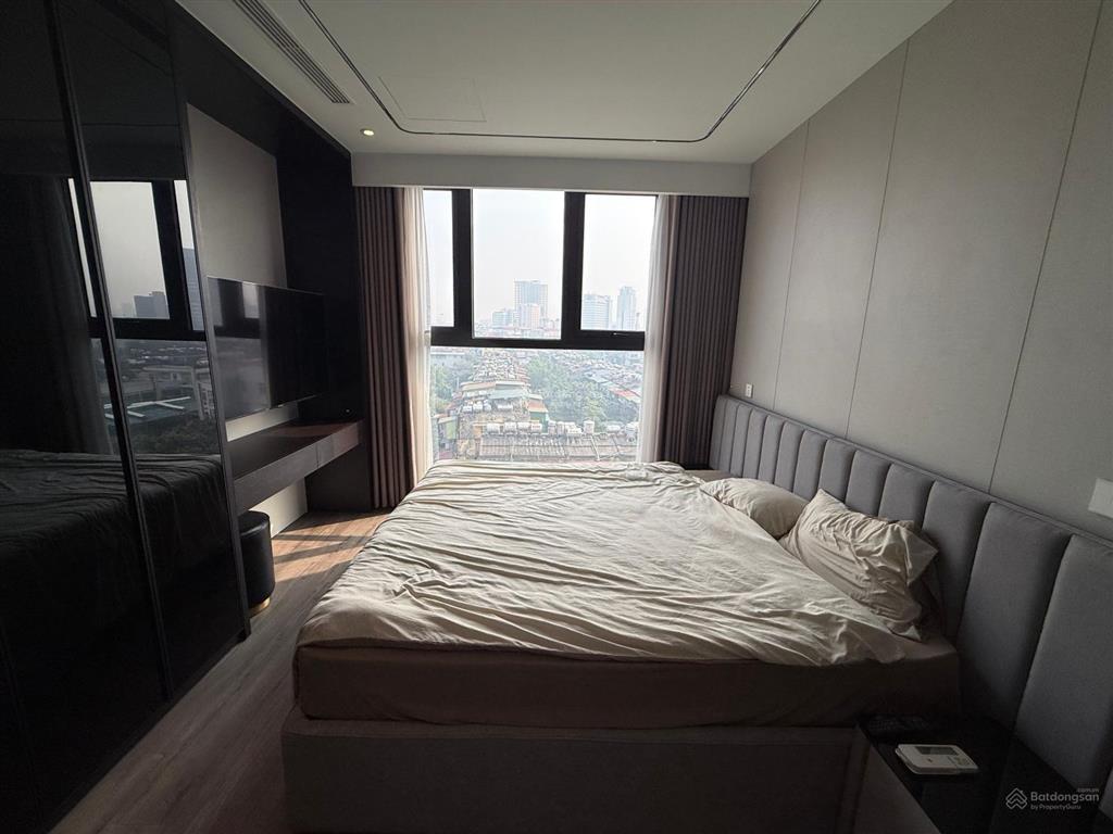 Bán căn hộ 2pn + 2wc tại the gloria, đường nguyên hồng, đống đa, 14,5 tỷ, 73m2 chỉ với view đẹp