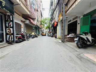 Bán nhà riêng tại phố quan nhân, 9,85 tỷ, 26m2, đẹp, nhiều tiện ích chỉ với
