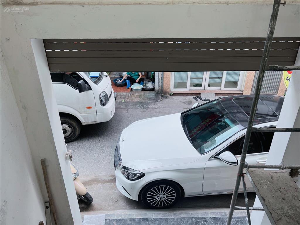 Bán nhà riêng tại phố quan nhân, 9,85 tỷ, 26m2, đẹp, nhiều tiện ích chỉ với