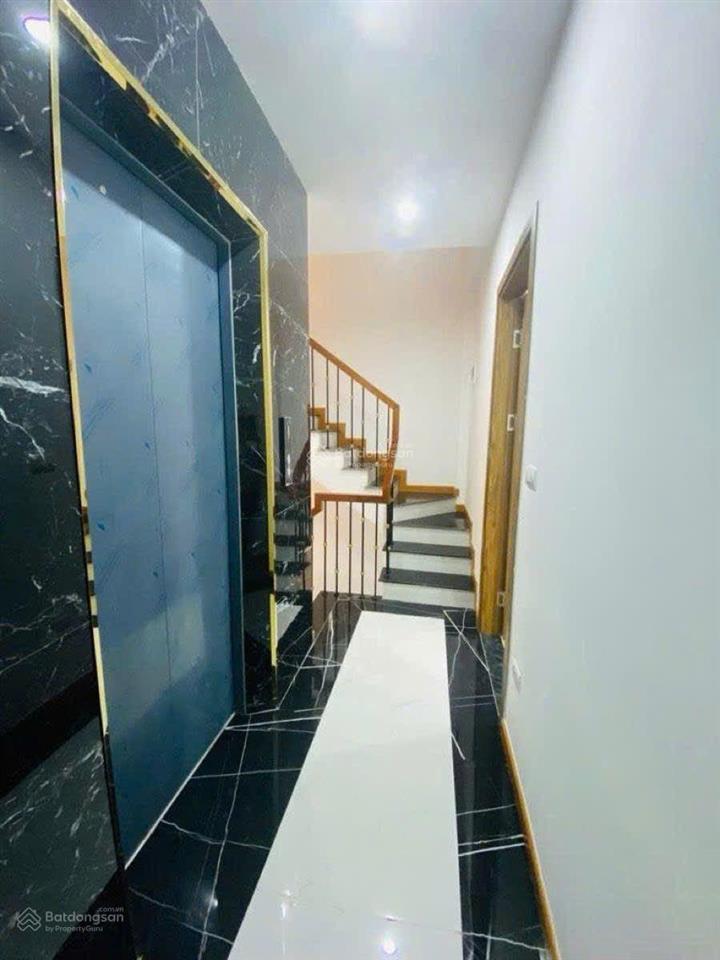 Bán nhà riêng tại phố khâm thiên, 13,5 tỷ, 55 m2, 3pn, 4wc, 6 tầng