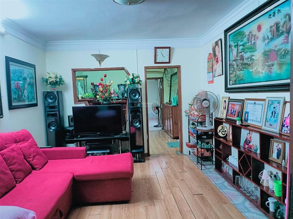 Căn hộ cho thuê tại đặng văn ngữ, 9,5 triệu, 100m2, 4pn, 2wc, đầy đủ tiện nghi