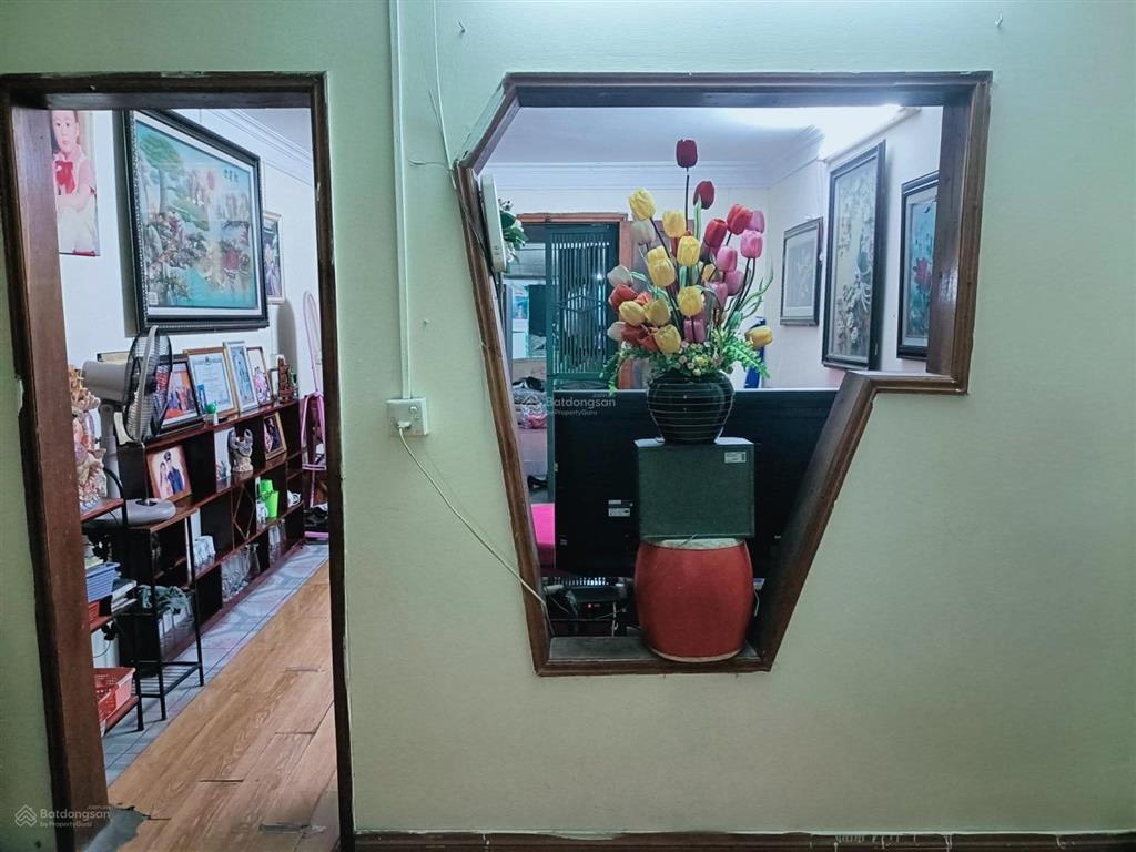 Căn hộ cho thuê tại đặng văn ngữ, 9,5 triệu, 100m2, 4pn, 2wc, đầy đủ tiện nghi