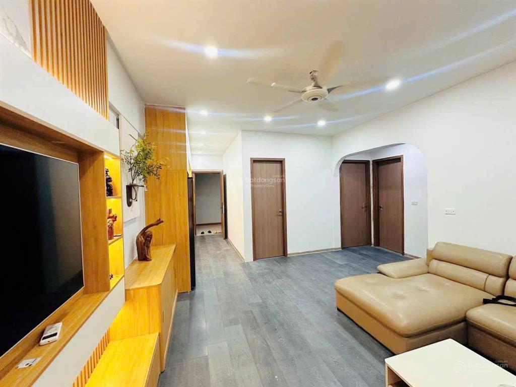 Bán căn hộ 2pn, 95m2 tại capital garden 102 trường chinh, 8,6 tỷ vnd