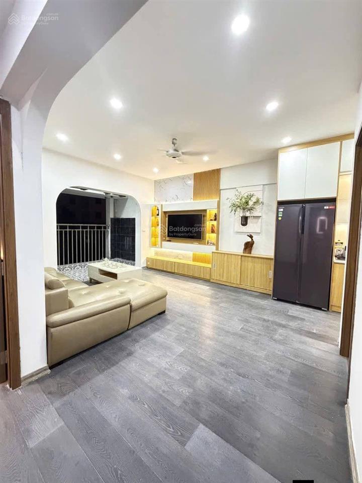 Bán căn hộ 2pn, 95m2 tại capital garden 102 trường chinh, 8,6 tỷ vnd