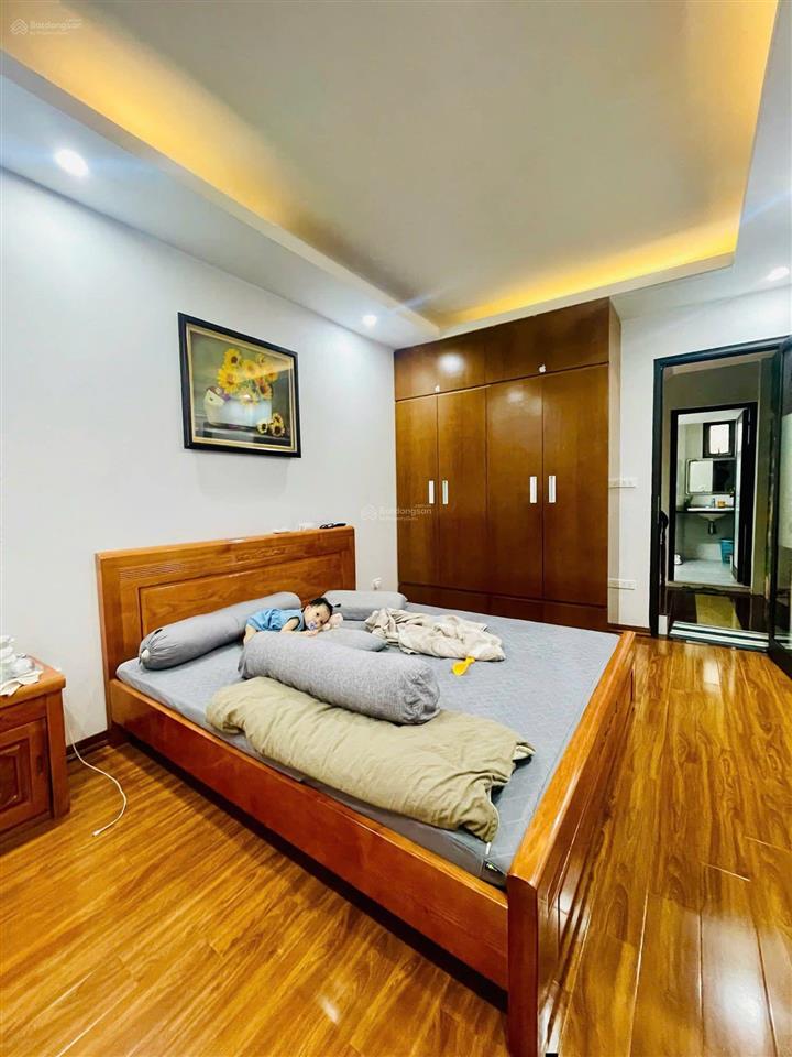 Bán nhà riêng giá ưu đãi, ngõ văn hương, đống đa, 30m2, 7,9 tỷ vnd