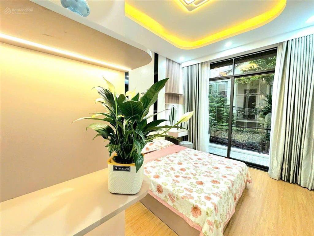 Bán nhà riêng tại khương hạ, 15,2 tỷ, 46m², 6pn, 4wc, 5 tầng