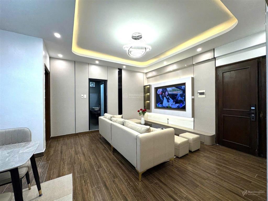 Bán căn hộ cowaelmic, 6,98 tỷ, 70m², 3pn + 2wc, thanh xuân, hà nội hot!