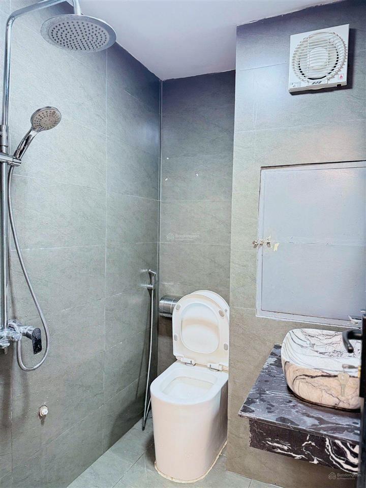 Bán căn hộ cowaelmic, 6,98 tỷ, 70m², 3pn + 2wc, thanh xuân, hà nội hot!