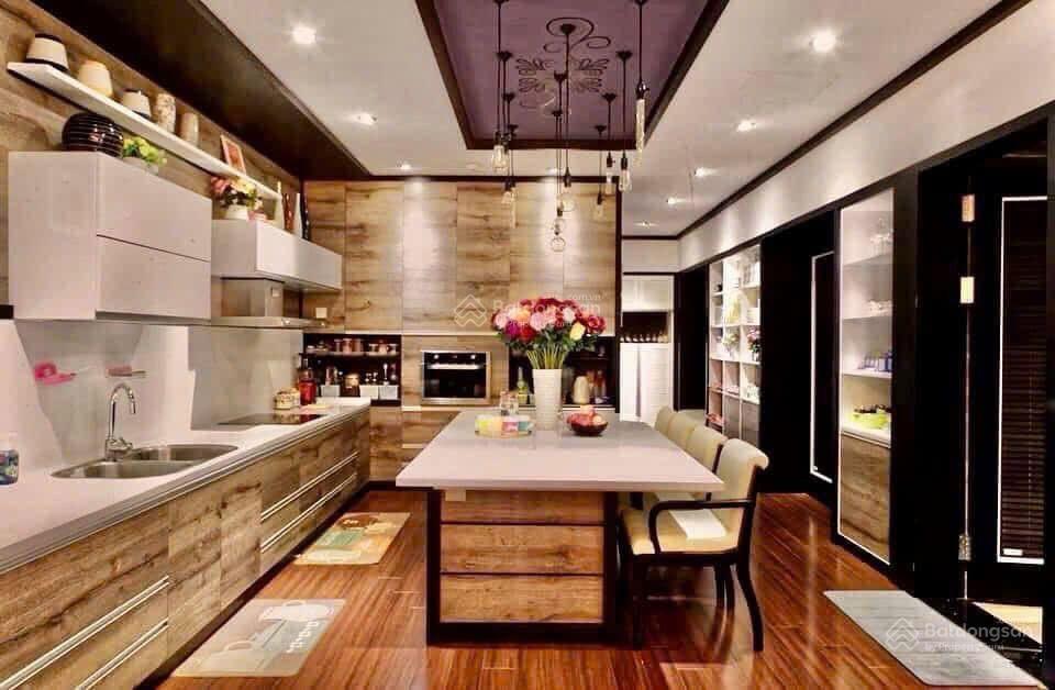 Bán gấp căn hộ 3pn royal city, 15,1 tỷ, 124m2, thanh xuân, hà nội