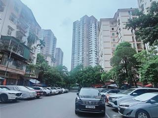 Bán căn hộ chung cư giá cực chất tại phố hoàng đạo thúy, 5,4 tỷ, 51m², 3pn, 2wc