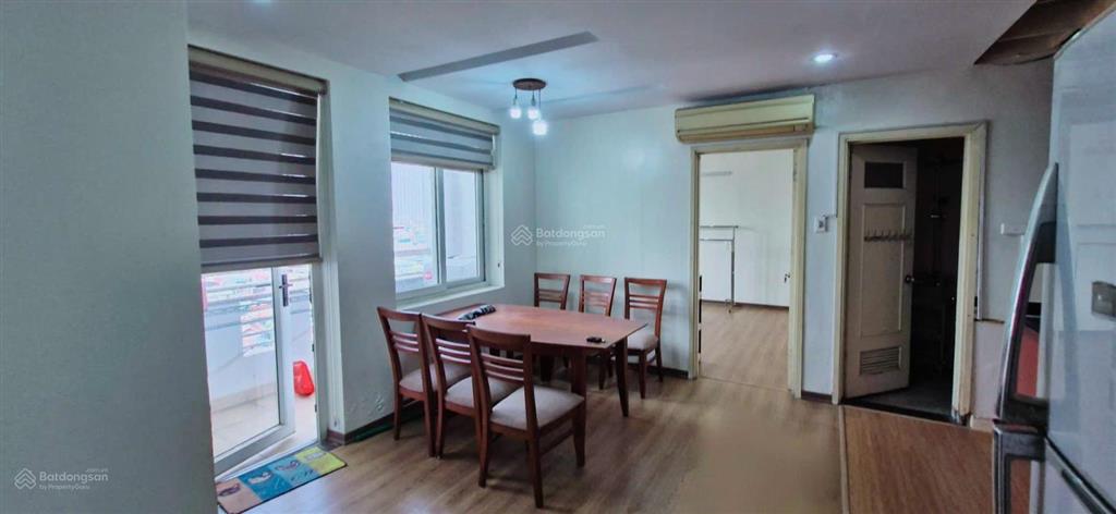 Bán cc 3pn 2wc tại số 46, ngõ 230 lạc trung, giá cực chất 7,35 tỷ, 103m2