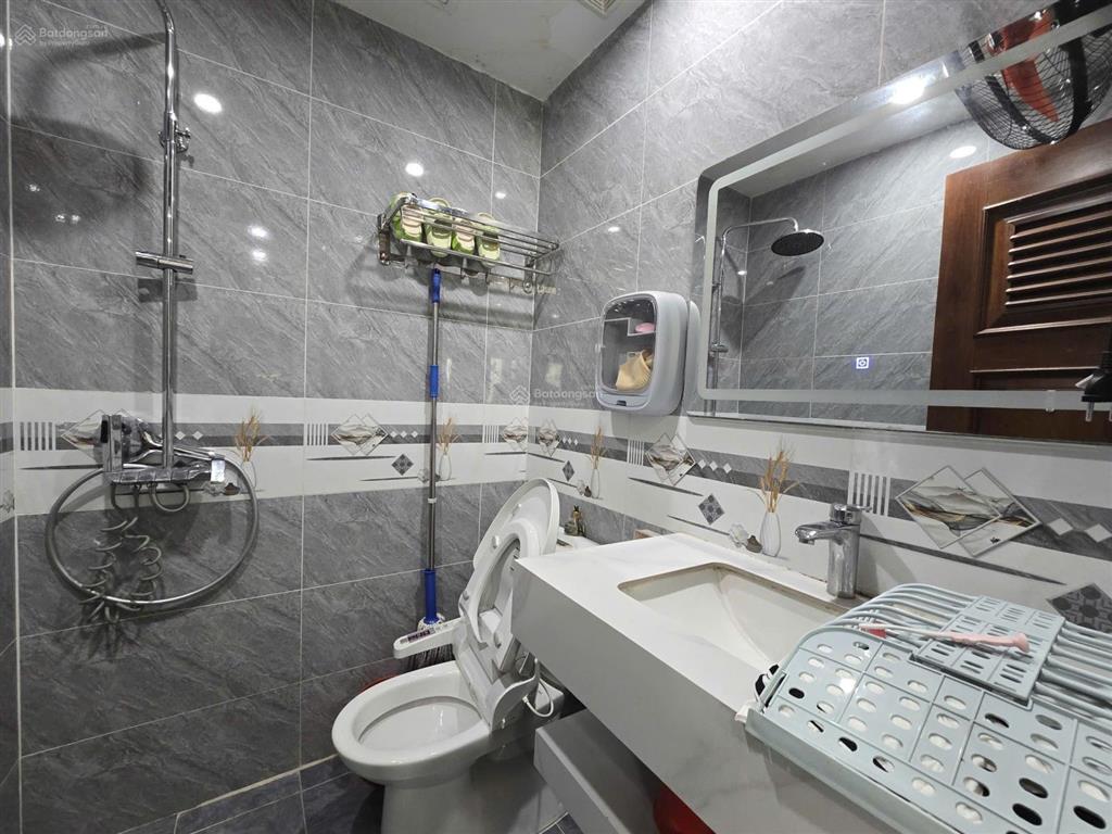 Bán căn hộ chung cư 95m2, 7,6 tỷ, mỹ đình 1, nam từ liêm, hà nội, giá cực chất hot!