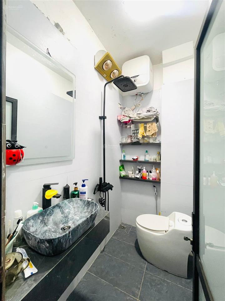 Bán gấp nhà riêng tại bùi xương trạch, 7,4 tỷ, 35,6 m2, 4pn, 3wc, đầy đủ tiện ích