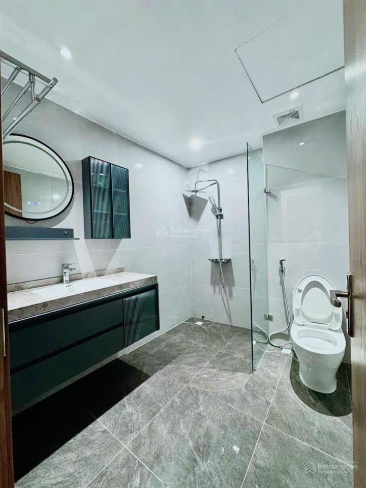 Bán nhà riêng tại thụy khuê, 25 tỷ, 61 m2, view đẹp