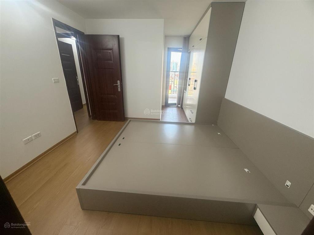 Bán cc central field trung kính, 7,65 tỷ, 68m2, 2pn, 3wc, giá cực chất, chính chủ