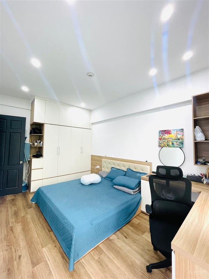 Bán gấp căn hộ chung cư 57m2 giá tốt ở trần quý kiên, dịch vọng, cầu giấy, hà nội
