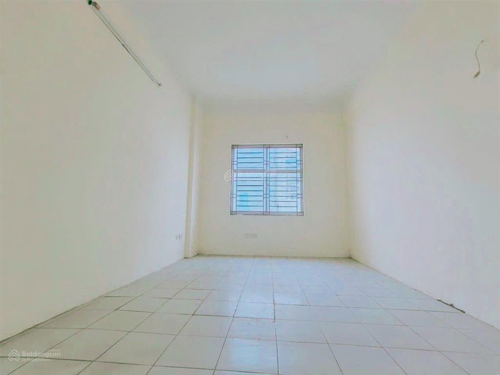 Bán cc trần quý kiên, 4,5 tỷ, 58m2, 2pn, 1vs, pháp lý đầy đủ, hàng hiếm tại giá ưu đãi