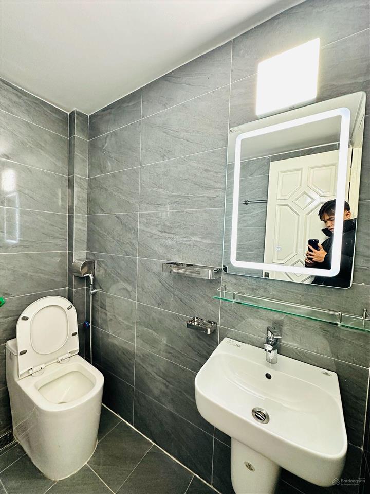 Bán nhà riêng tại quan hoa, 14,3 tỷ, 47m2, 4pn, 4wc, chính chủ, view đẹp