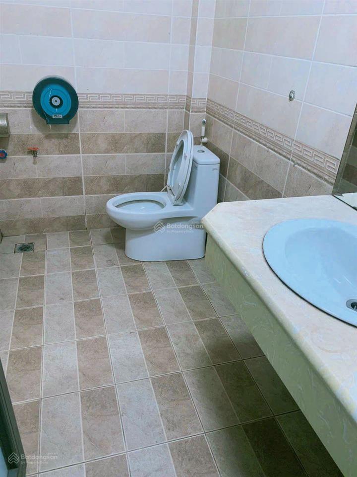 Cho thuê nhà mặt phố tại vũ tông phan, 130 triệu, 110m2, chính chủ uy tín
