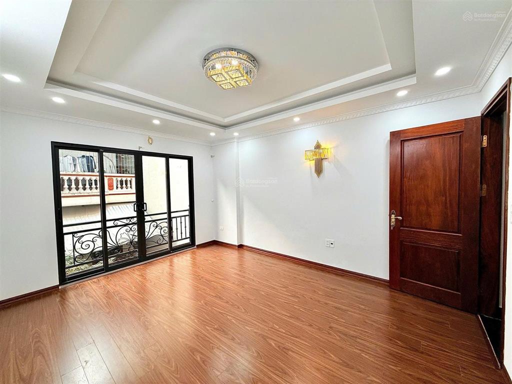 Bán tòa cc mini 51m2, 7pn, 4wc tại quan hoa, giá siêu hời 15,5 tỷ
