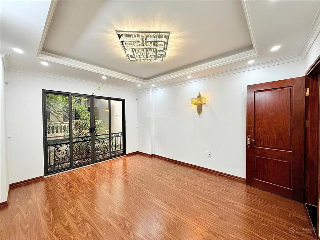 Bán tòa cc mini 51m2, 7pn, 4wc tại quan hoa, giá siêu hời 15,5 tỷ