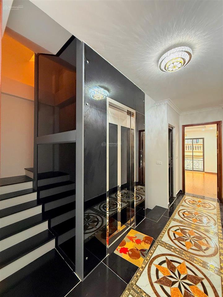 Bán tòa cc mini 51m2, 7pn, 4wc tại quan hoa, giá siêu hời 15,5 tỷ