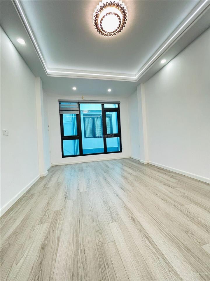 Cho thuê nhà riêng tại ô chợ dừa, 20 triệu, 50m2, 5pn, 4wc