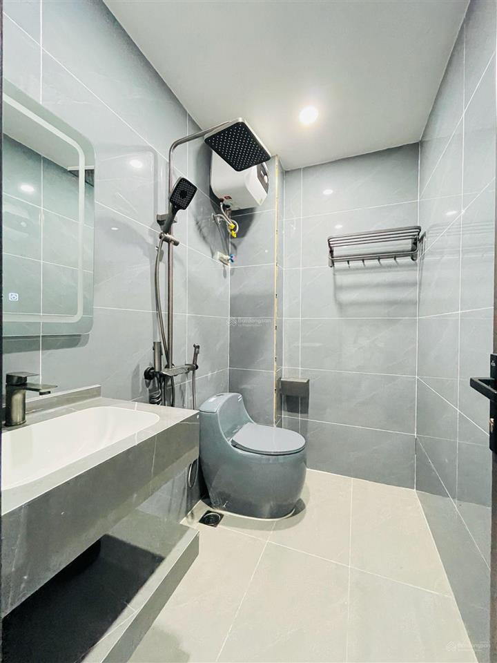 Cho thuê nhà riêng tại ô chợ dừa, 20 triệu, 50m2, 5pn, 4wc