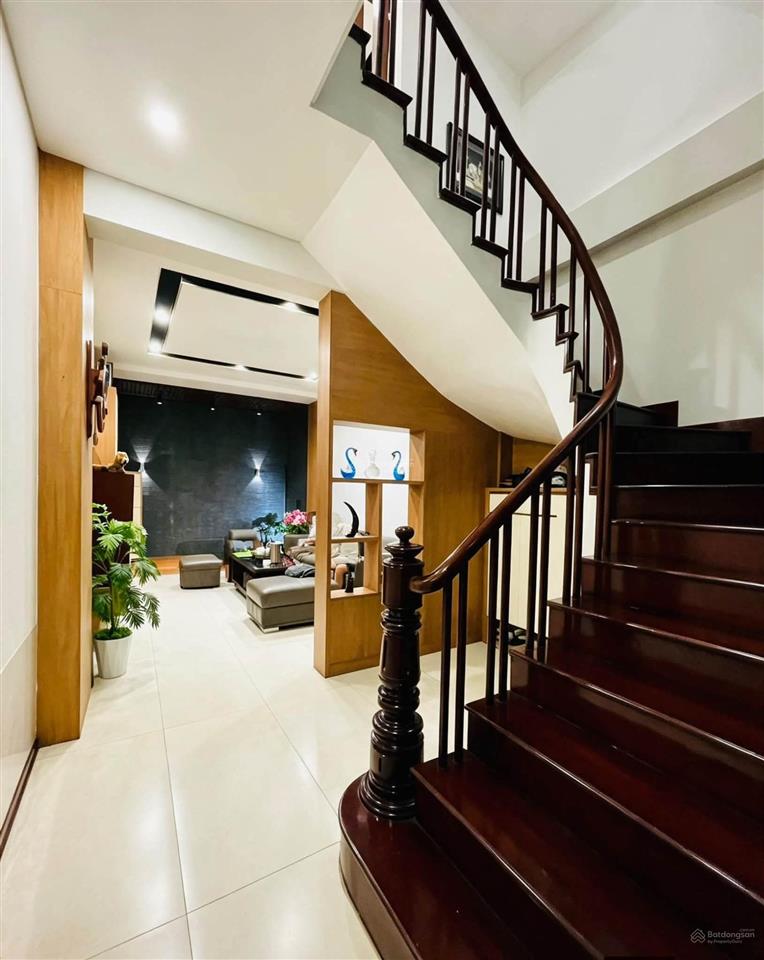Nhà riêng chính chủ bán tại nguyễn xiển, 27,5 tỷ, 63 m2