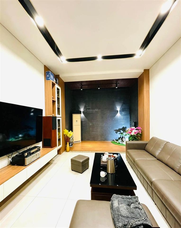 Nhà riêng chính chủ bán tại nguyễn xiển, 27,5 tỷ, 63 m2