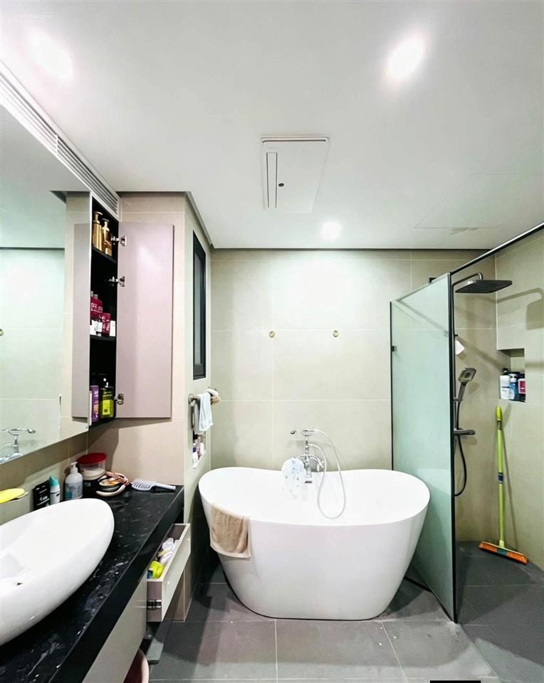 Bán căn hộ chung cư 139m2 tại vc7 housing complex  136 hồ tùng mậu, bắc từ liêm, 11,55 tỷ