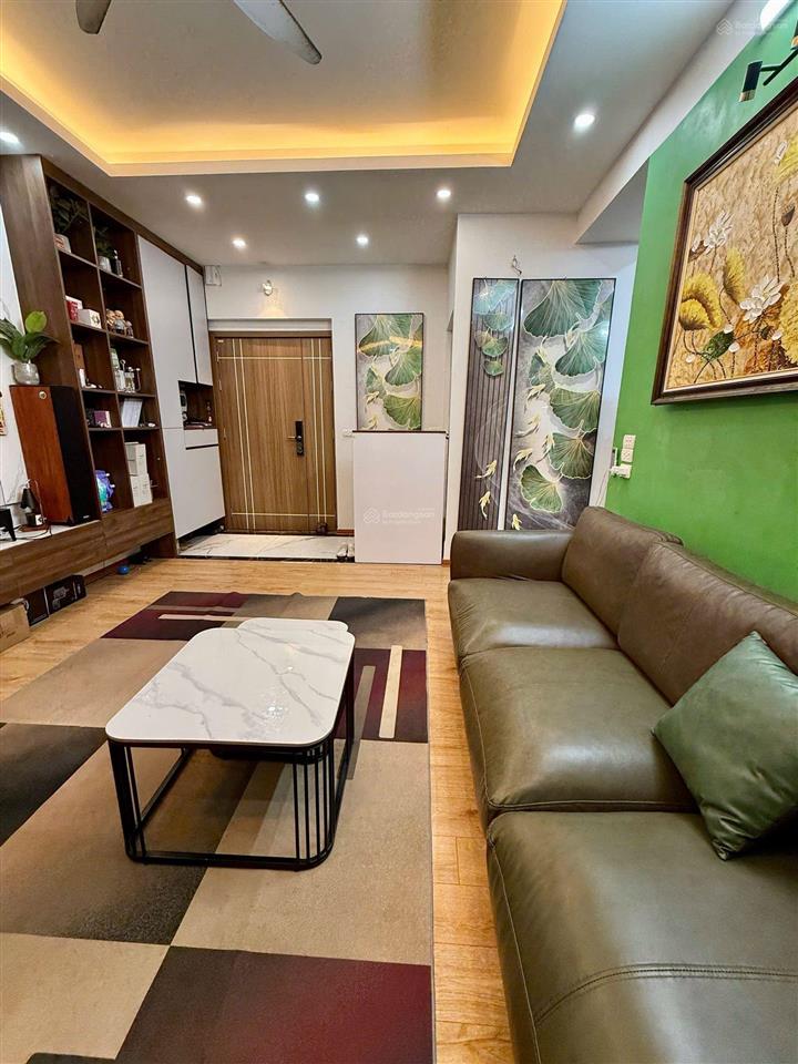Bán căn hộ chung cư 71m2, 2pn, 2wc tại lê văn lương, giá siêu hời 7,6 tỷ