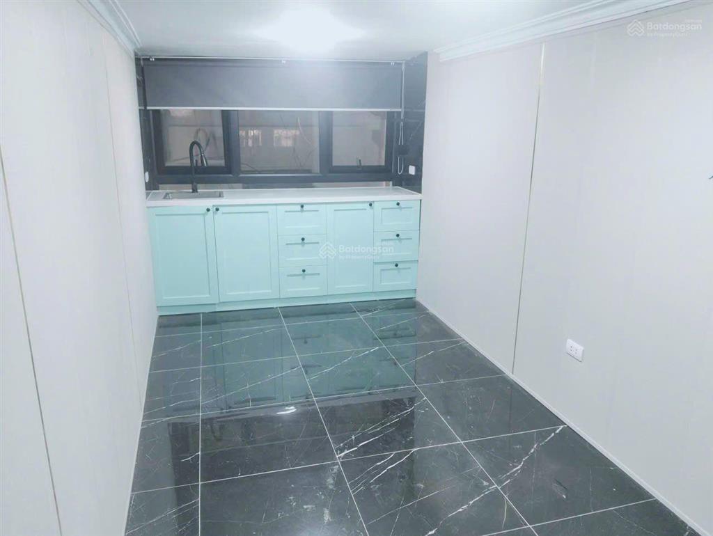Bán nhà riêng tại cửa bắc, 7 tỷ, 21.5 m2, 3pn + 4wc + bếp, 5 tầng