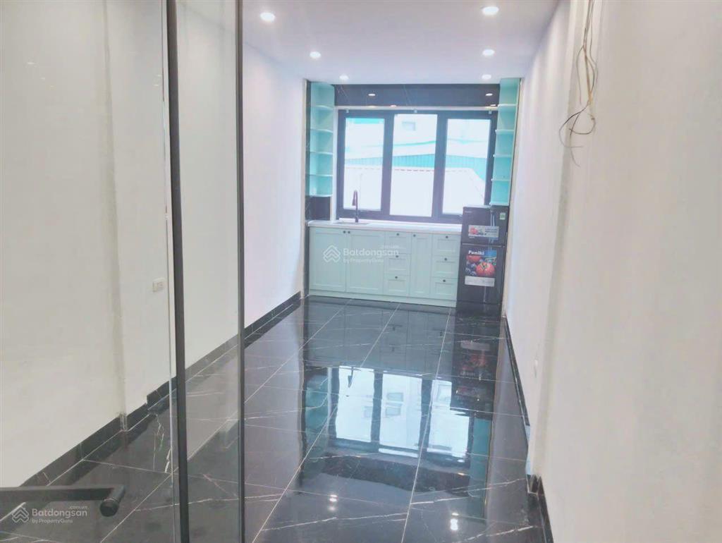 Bán nhà riêng tại cửa bắc, 7 tỷ, 21.5 m2, 3pn + 4wc + bếp, 5 tầng