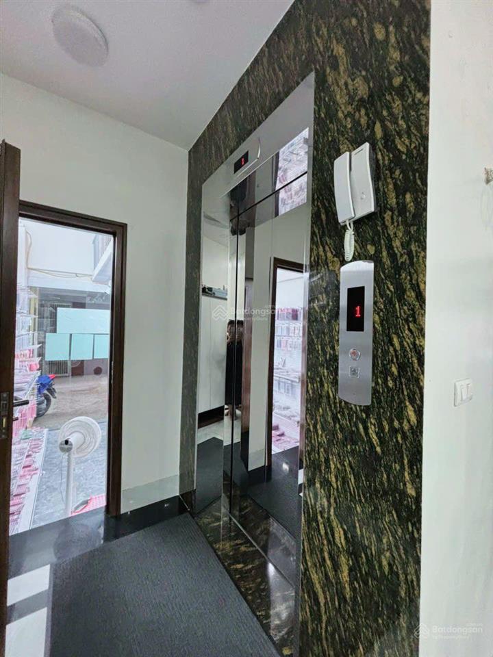Bán nhà riêng tại phố phan văn trường, 17,5 tỷ, 50m2, 8pn, 6wc, 7t