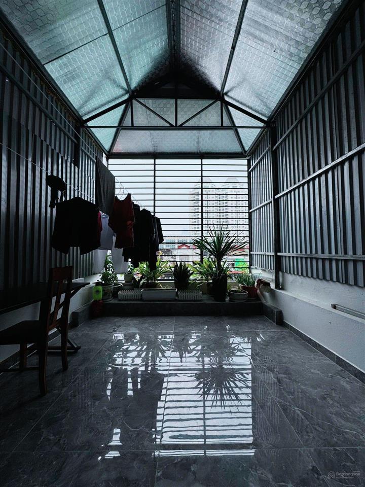 Bán nhà riêng tại phố phan văn trường, 17,5 tỷ, 50m2, 8pn, 6wc, 7t