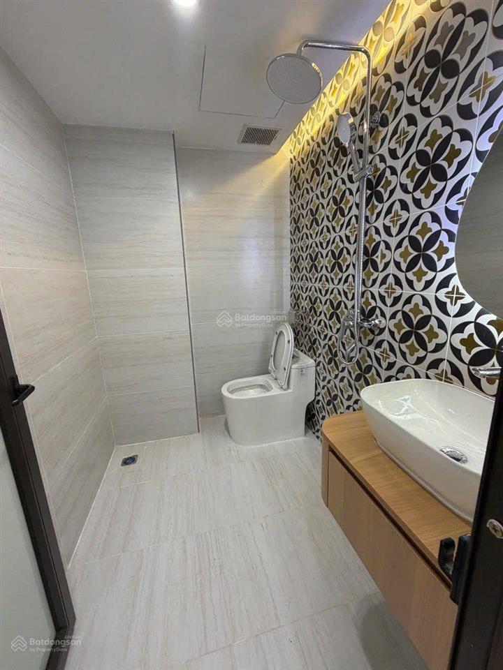 Bán nhà riêng tại khương trung, 11,5 tỷ, 36 m2, đẹp nhiều tiện ích giá ưu đãi