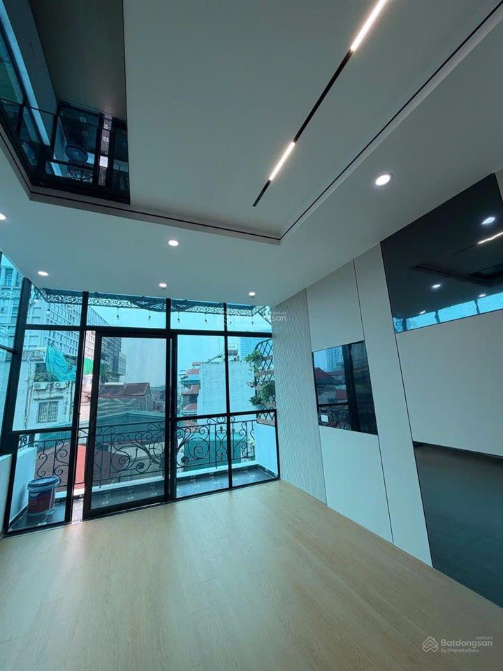 Bán nhà riêng tại khương trung, 11,5 tỷ, 36 m2, đẹp nhiều tiện ích giá ưu đãi