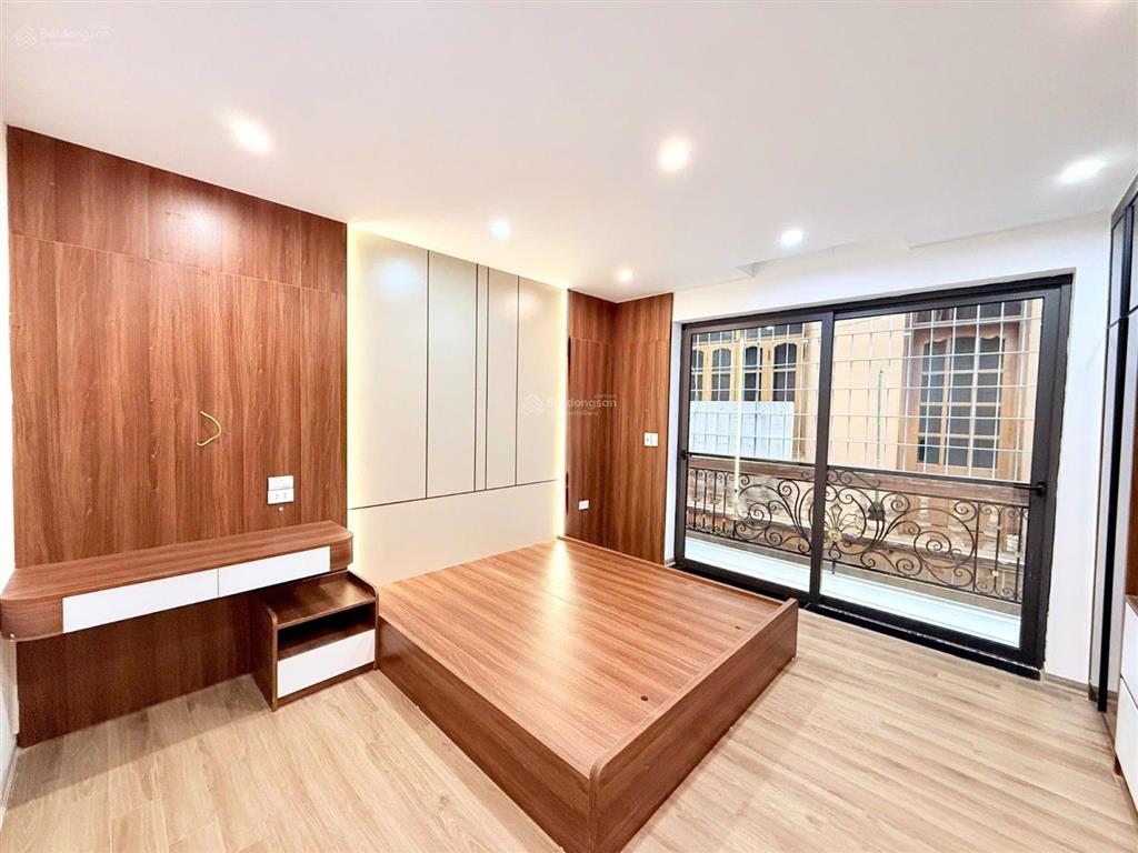Hàng hiếm tại vương thừa vũ, 11,6 tỷ, 44m2, 6pn, 4wc, 5 tầng
