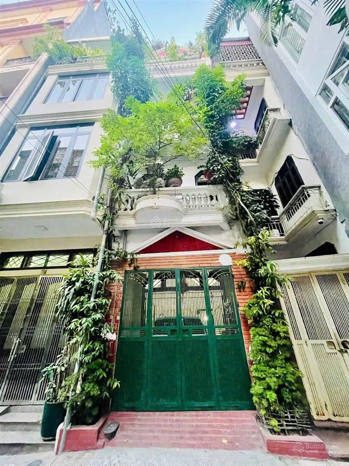 Bán nhà riêng 44m2, 10,5 tỷ tại hào nam, ô chợ dừa, đống đa, hà nội, đẹp, nhiều tiện ích