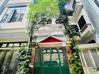 Bán nhà riêng 44m2, 10,5 tỷ tại hào nam, ô chợ dừa, đống đa, hà nội, đẹp, nhiều tiện ích