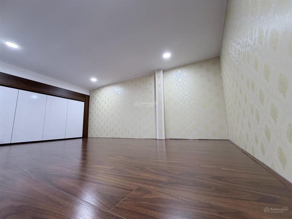 Bán cc mini 51m2, 12pn, 6wc tại hào nam, đống đa, hà nội chỉ với 19,2 tỷ