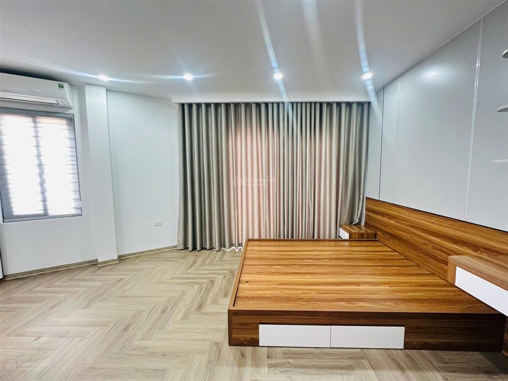 Bán nhà riêng tại phố xã đàn, giá tốt, 11,5 tỷ, 30 m2, 3pn, 5wc