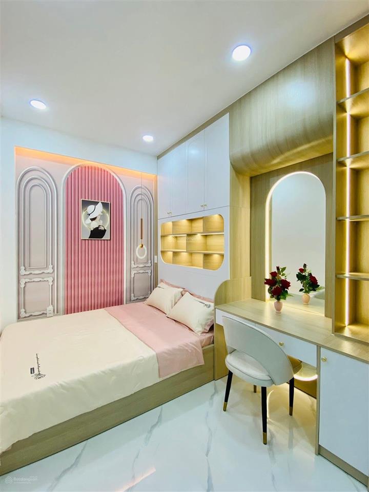 Bán nhà gần cv gia định  nguyễn kiệm, phú nhuận. giá 4 tỷ 110 / 51.4m2. shr, hẻm 5m thông thoáng