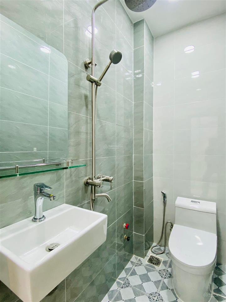 Bán nhà gần cv gia định  nguyễn kiệm, phú nhuận. giá 4 tỷ 110 / 51.4m2. shr, hẻm 5m thông thoáng