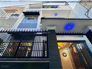 Chỉ 1 căn duy nhất 54m2 ngay bến vân đồn, quận 4. giá 3 tỷ 110. shr, hẻm 5m, nhiều tiện ích