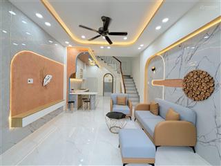 Hàng hiếm gần chợ gò vấp  đ. phạm ngũ lão, gò vấp. giá 3 tỷ 050 / 48m2. shr, hẻm 4m thông