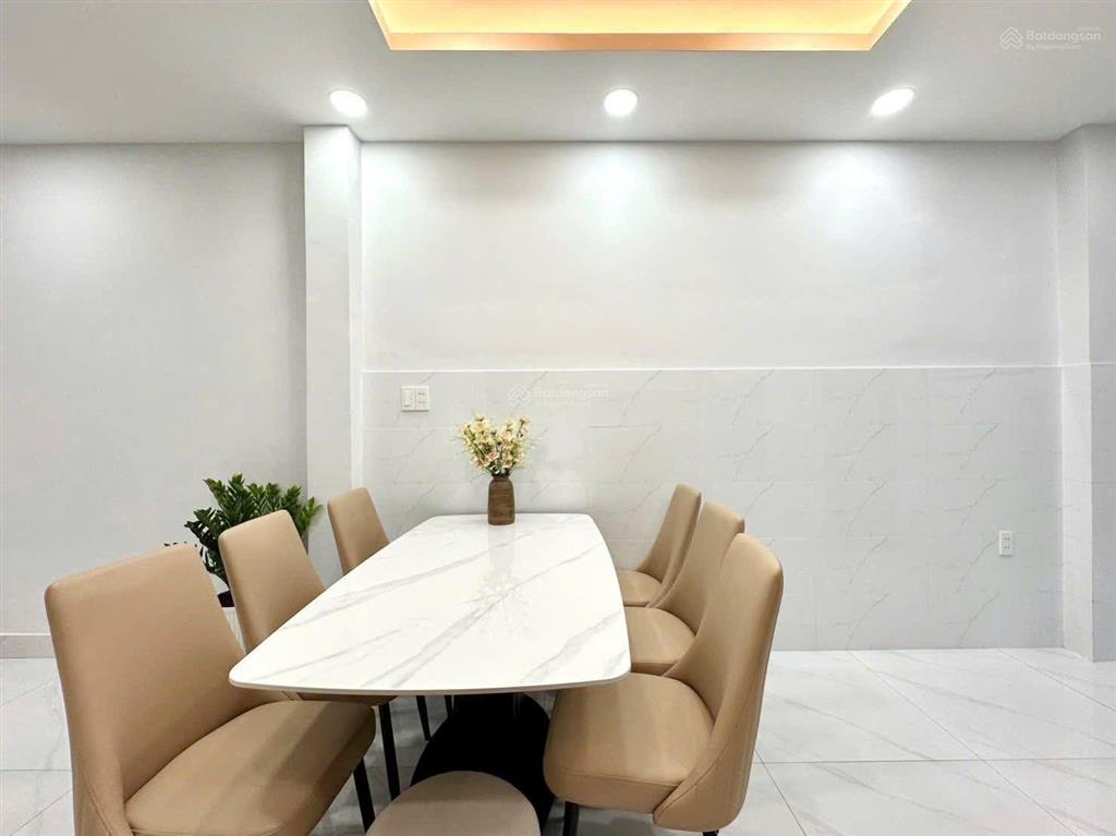 Cực hiếm, căn chính chủ 52.8m2 ngay quang trung, gò vấp  4.1 tỷ. shr, hẻm ô tô, khu vực sầm uất